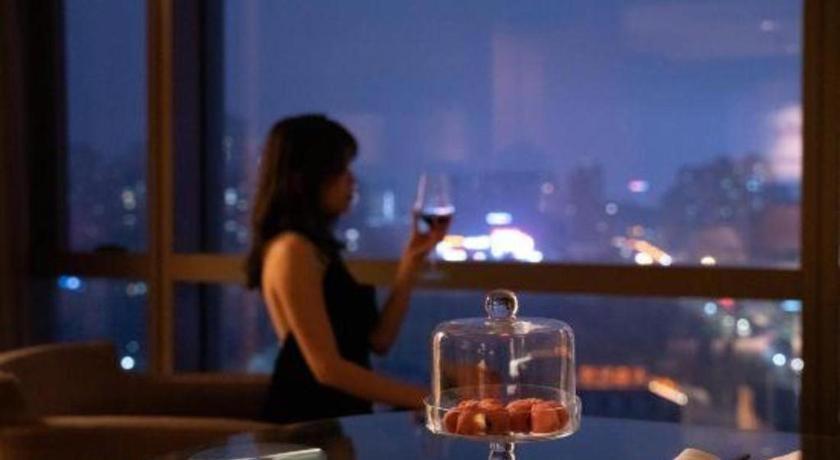 New World Guiyang Hotel Екстериор снимка