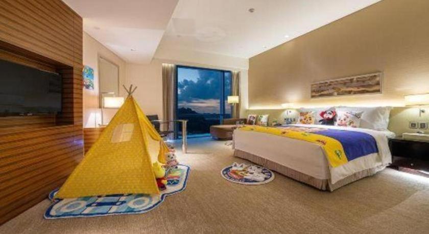 New World Guiyang Hotel Екстериор снимка
